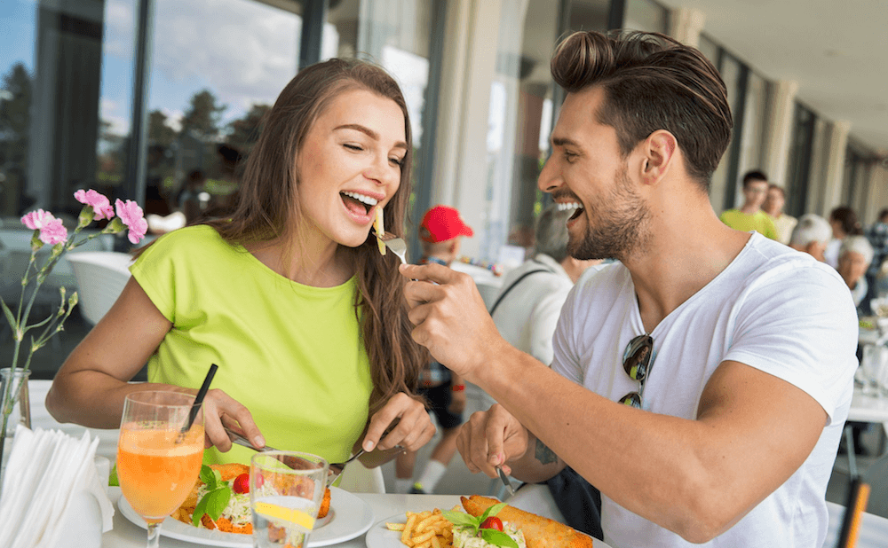 Come capire se una donna è interessata a te