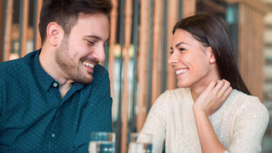 25 Provocanti domande da fare a una donna per creare l'attrazione emotiva